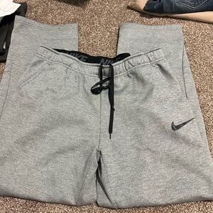 Nike Gray Sweatpants Athletic Comfort